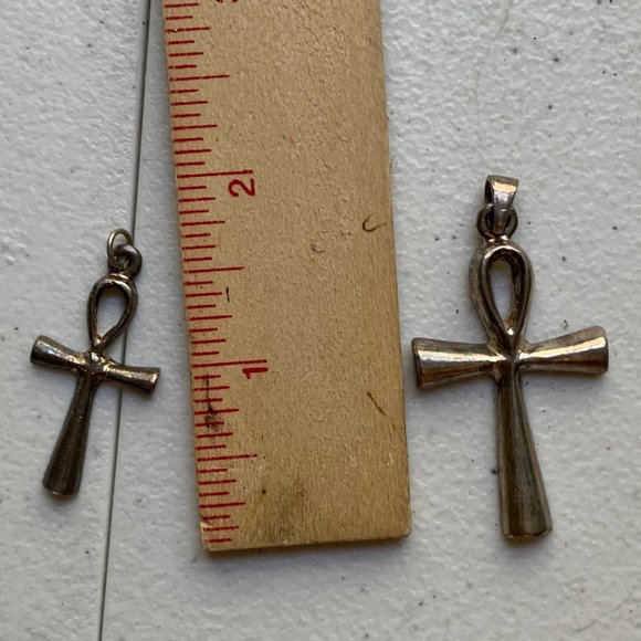 Sterling Silver Egyptian Medium Ankh Pendant - Picture 2 of 9